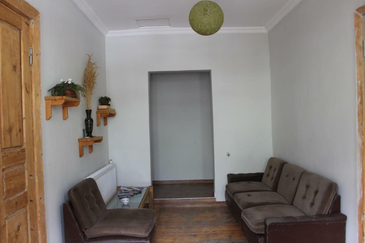 Hq Of Nove Sujashvili Stepancminda Exteriér fotografie